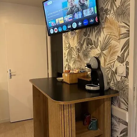 Garden River - Wifi - Parking Gratuit- Jacuzzi * La Couronne (Charente)